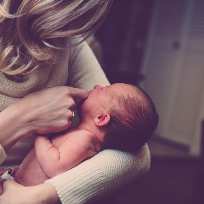 10 essential facts about postpartum depression